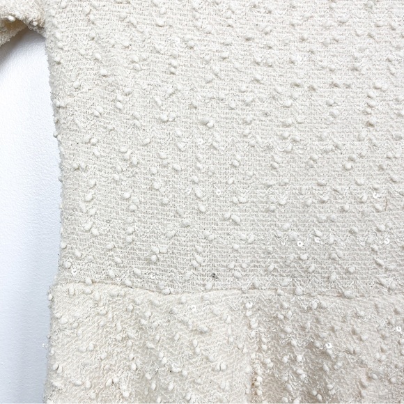 Forever 21 Off-White Textured Short Sleeve Dress, Perfect for Winter - Picture 2 of 8